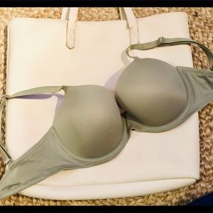 Victoria’s Secret PINK 34DD wear anywhere